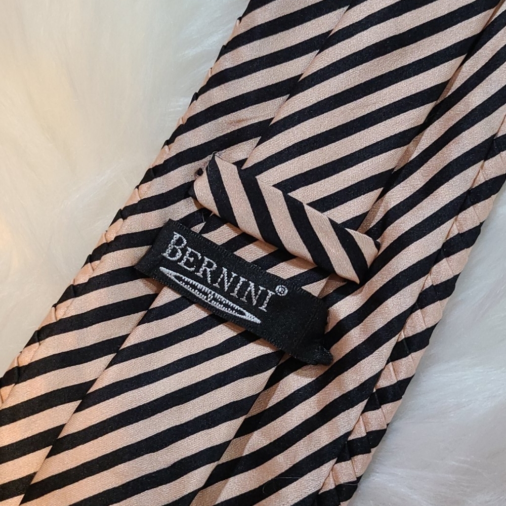 Bernini Tie - Picture 4 of 7